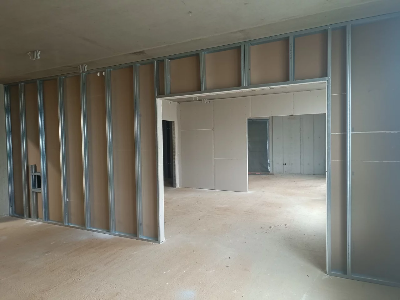 05 Gipskartonwände einseitig beplankt